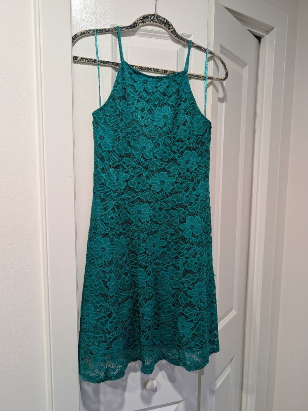 Green Floral Dress. Size Medium.